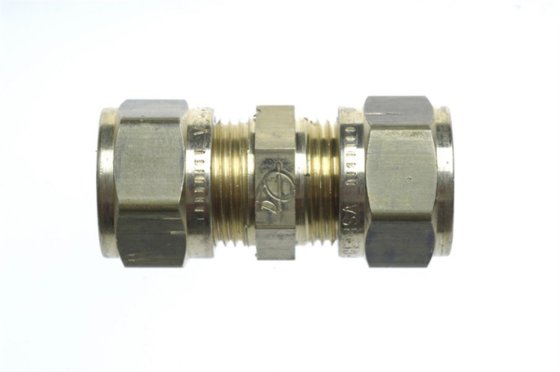 RECHTE KNELKOPPELING 8MM