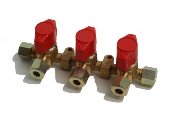 Badé RECA robinet de répartition de gaz 3 voies 8 mm