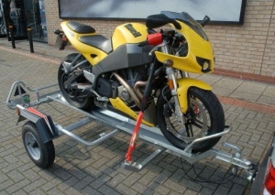 ERDE PM310 motortrailer voor 1 motorfiets