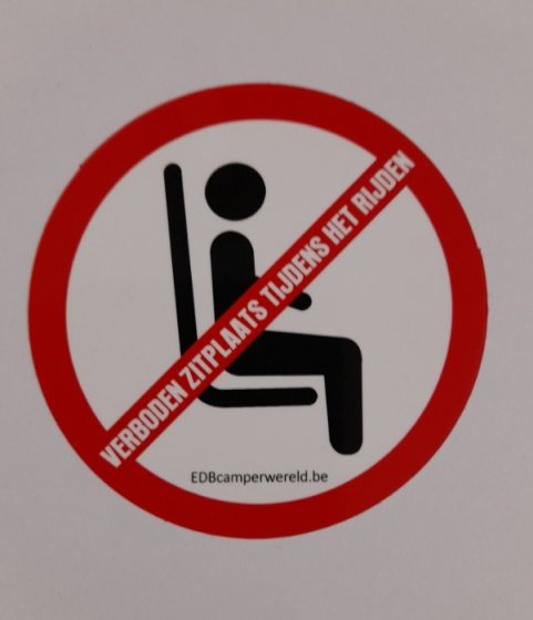 STICKER VERBODEN ZITPLAATS