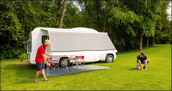 Fiamma Blocker 300 front panel for awning